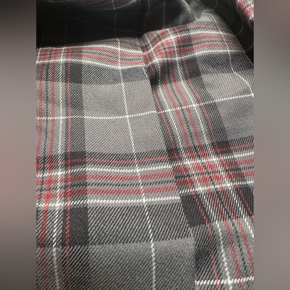 Beetlejuice Astrid Gray Plaid Skirt Uniform Size XL Skort Pleated Women - Picture 10 of 11